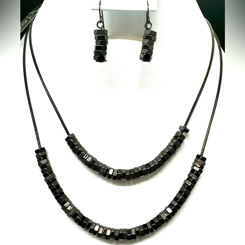 Thalia Sodi Hematite Tone Hematite Bead Necklace & Earrings Set NWT 18-21in